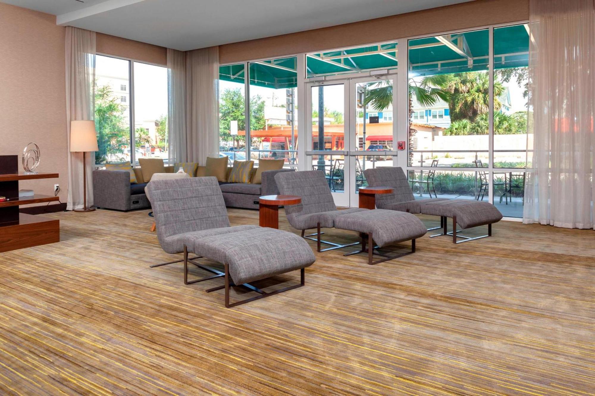 Hotel Courtyard By Marriott Deland Historic Downtown Zewnętrze zdjęcie